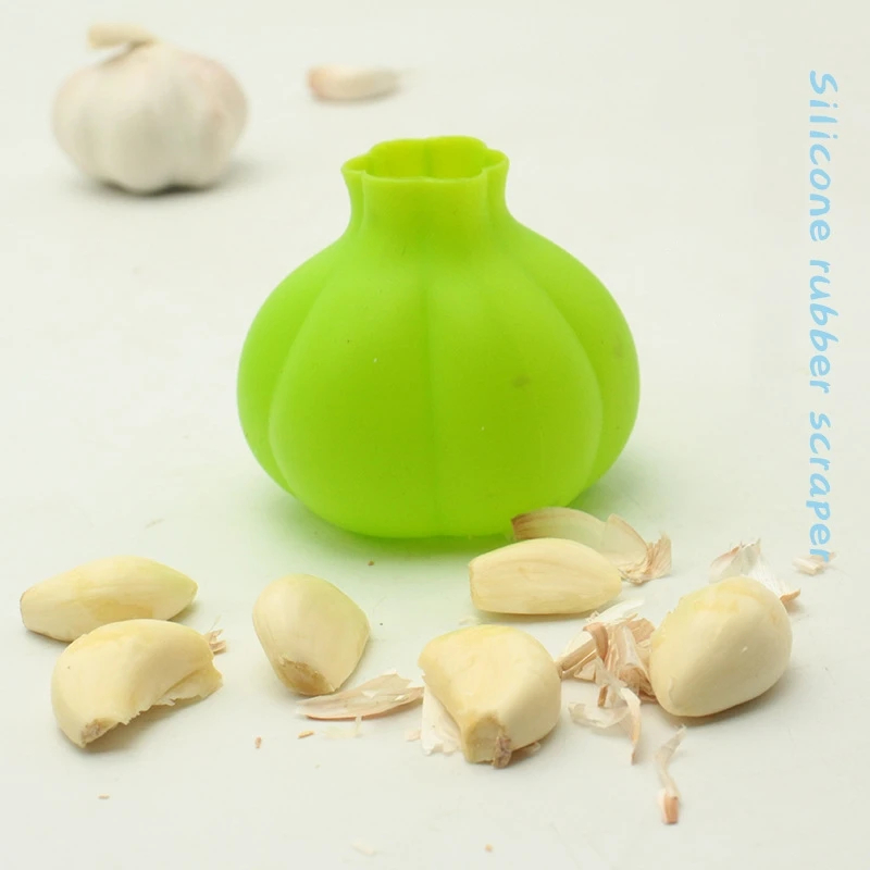Flexible Green Kitchen Tools Silicone Garlic Roller Peeler Vegetable Skin Remover Garlic Shape Funny Easy Quick to Peel Reusable